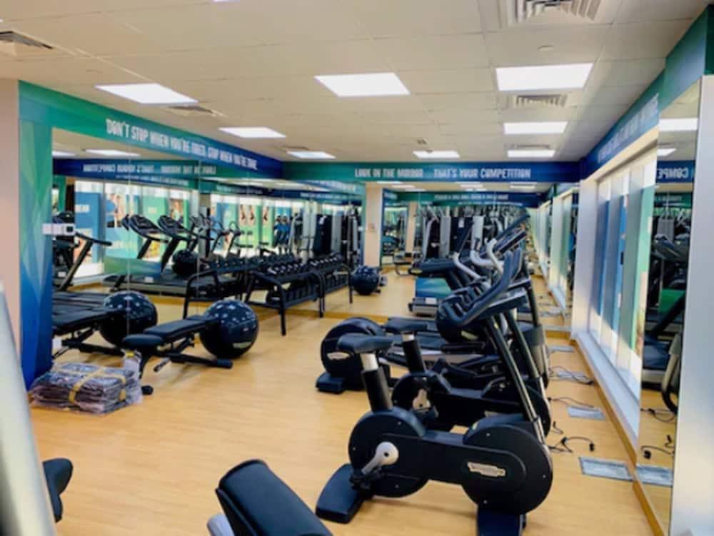 דובאי City Avenue Hotel מראה חיצוני תמונה
