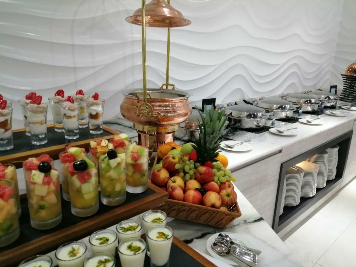 דובאי City Avenue Hotel מראה חיצוני תמונה