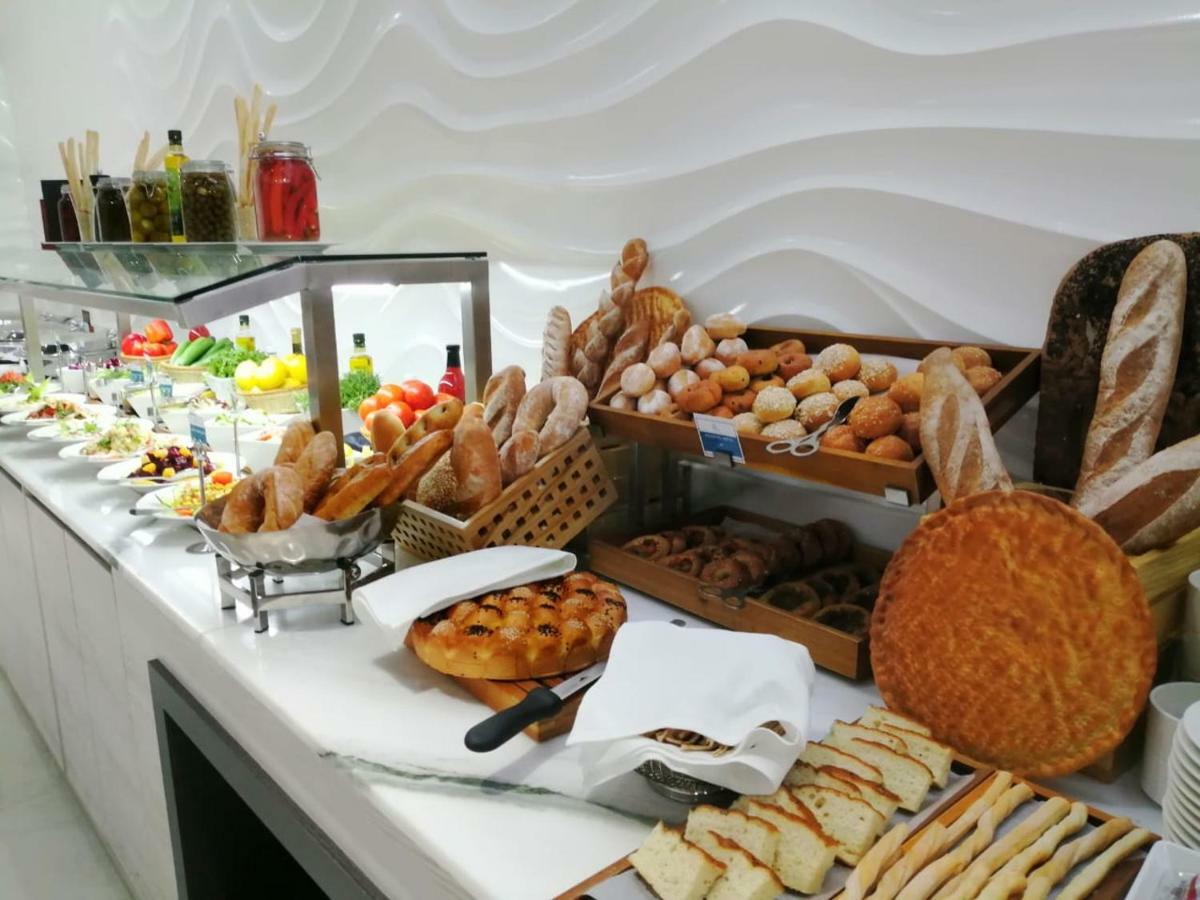 דובאי City Avenue Hotel מראה חיצוני תמונה